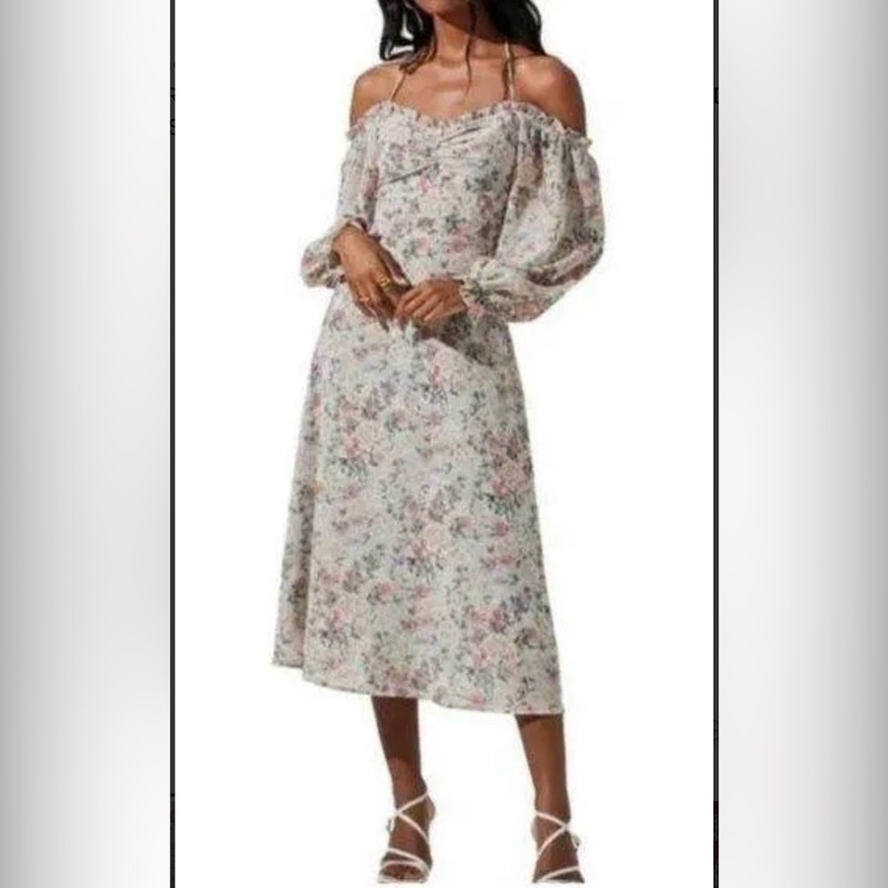 ASTR OFF SHOULDER LONG SLEEVE CINCHED BUST MIDI DRESS SIZE M